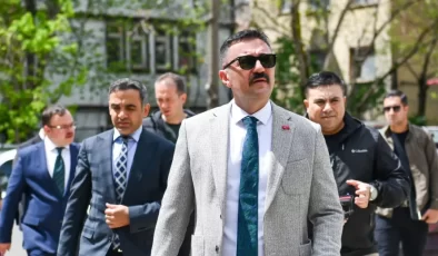 Bülent Tekbıyıkoğlu Kimdir?