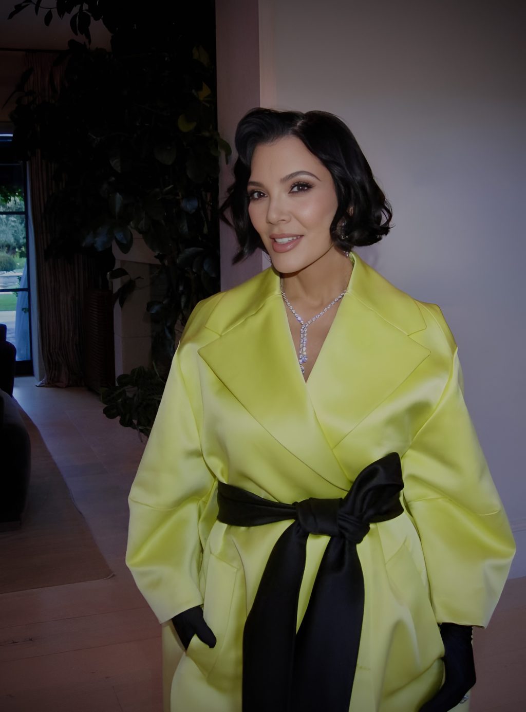 Kris Jenner’ın Gerçek Yüzü Ortaya Çıktı: Photoshop Foyası Sosyal Medyayı Salladı!