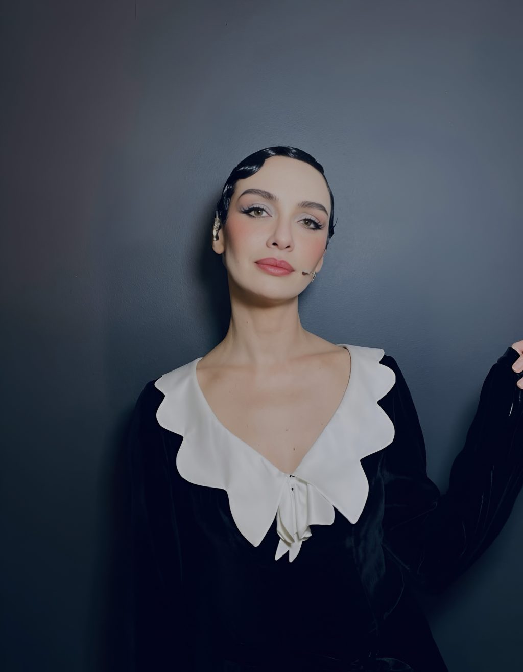 Birce Akalay’dan Sosyal Medyada Şok Temizlik: Uyuşturucu Testi Krizi Sonrası Yakın Dostlarını Sildi!