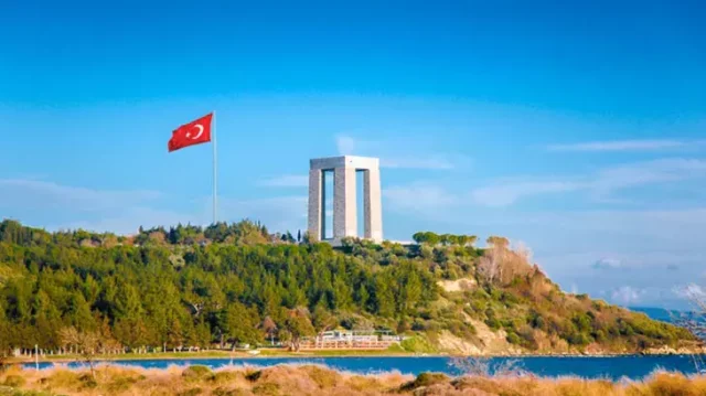 Meta Başlık: Rüyada Anıt Görmek Ne Anlama Gelir? — Anıt