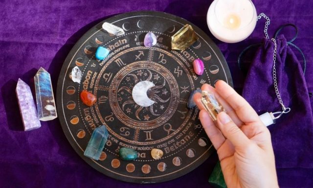 Vedik Astrolojide Zaman Seçimi (Muhurta) Nedir? Uğurlu Zamanlar Nasıl Hesaplanır?
