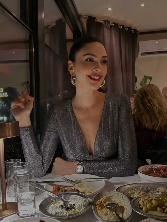 Türk televizyonlarının sevilen isimlerinden Bergüzar Korel, son dönemde yalnızca oyunculuğuyla