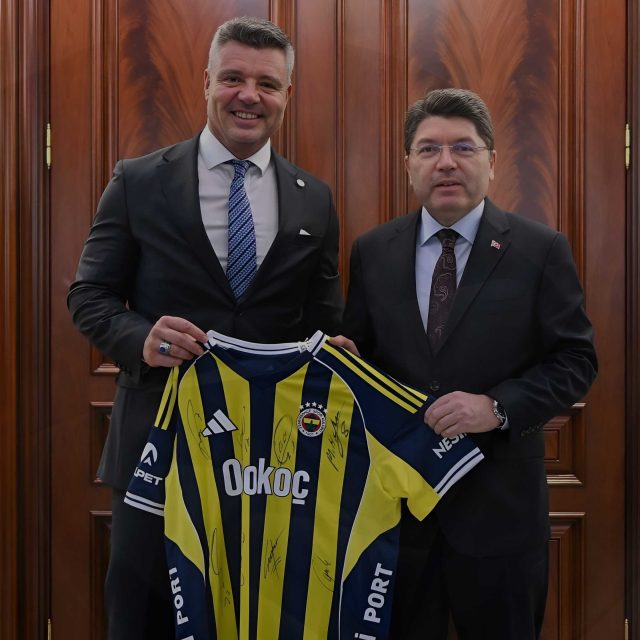 Fenerbahçe Spor Kulübü, son günlerde kamuoyunda geniş yankı uyandıran “Mert