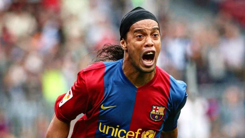 Ronaldinho, Barcelona günlerine dair duygusal itiraflarda bulundu. “Ne zaman yaşlandım?”