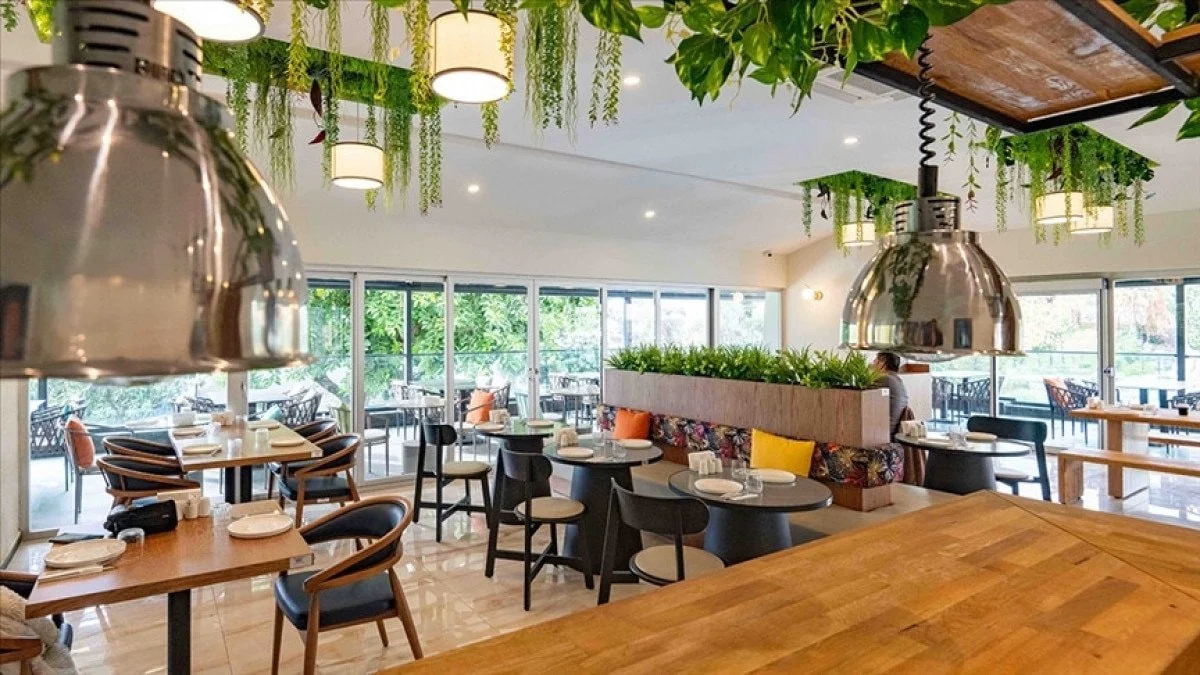 Ticaret Bakanlığı, kafe ve restoranlarda masa, servis ve kuver ücretlerini
