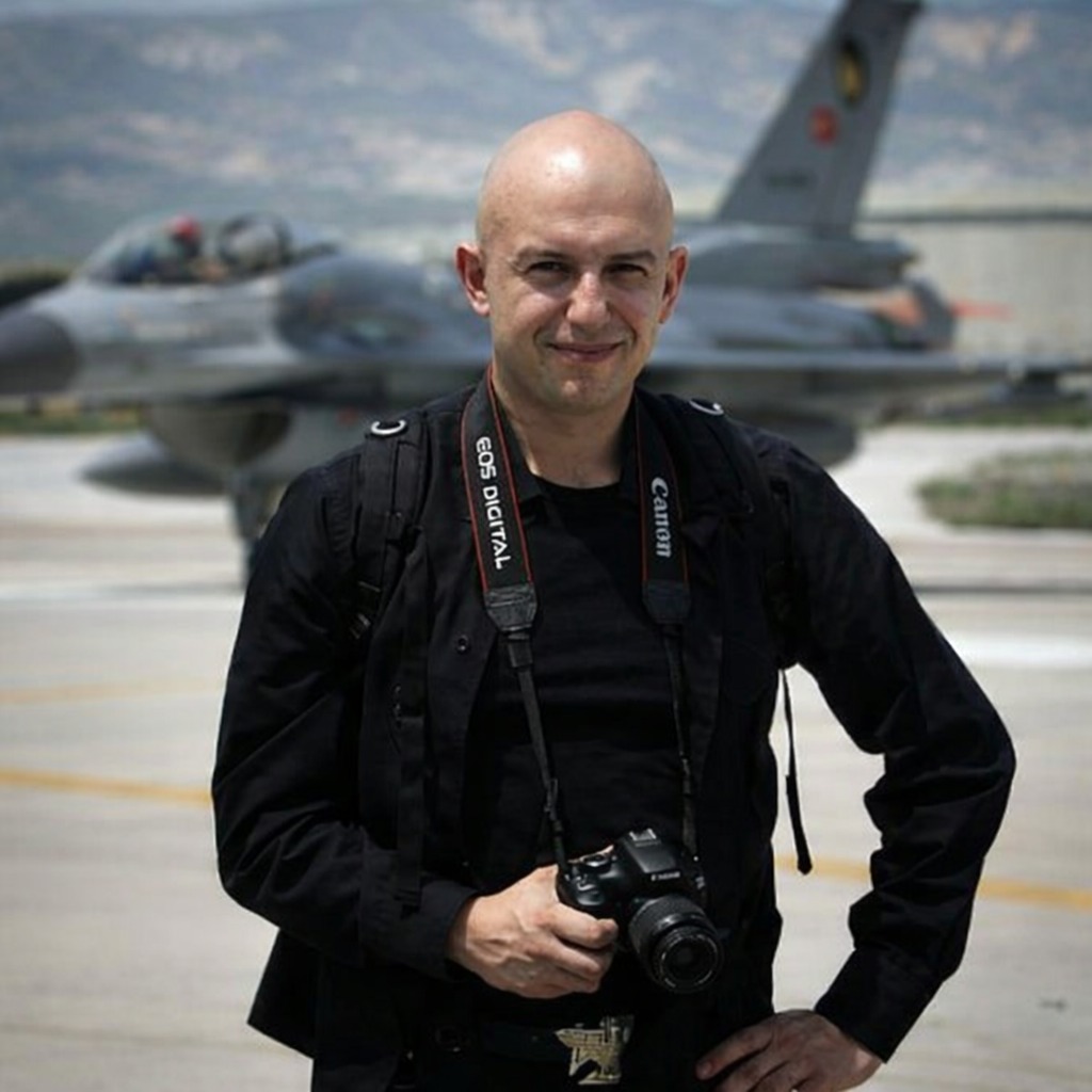 Levent Gökçen yazar fotoğrafı