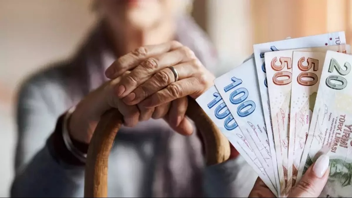 Şamil Tayyar, emekliler için gelir tamamlayıcı aile destek paketi hazırlığı