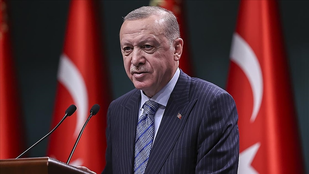 Cumhurbaşkanı Erdoğan, en düşük emekli maaşını 20 bin TL’ye çıkaran
