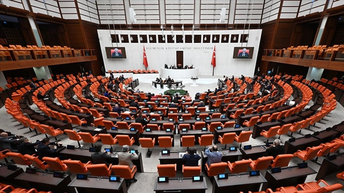 11. Yargı Paketi’nden çıkarılan LGBT’ye ilişkin düzenlemelerin yeniden gündeme gelmesi