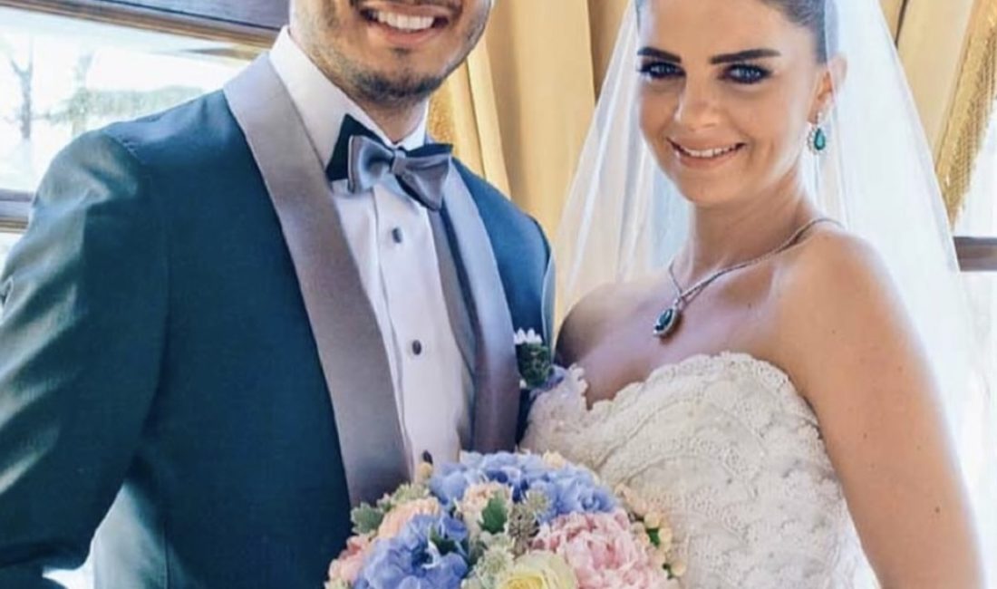 Pelin Karahan ve Bedri Güntay Boşanıyor mu? İlk Açıklama Geldi Pelin Karahan ile Bedri Güntay’ın 12 yıllık evliliğinde kriz iddiası