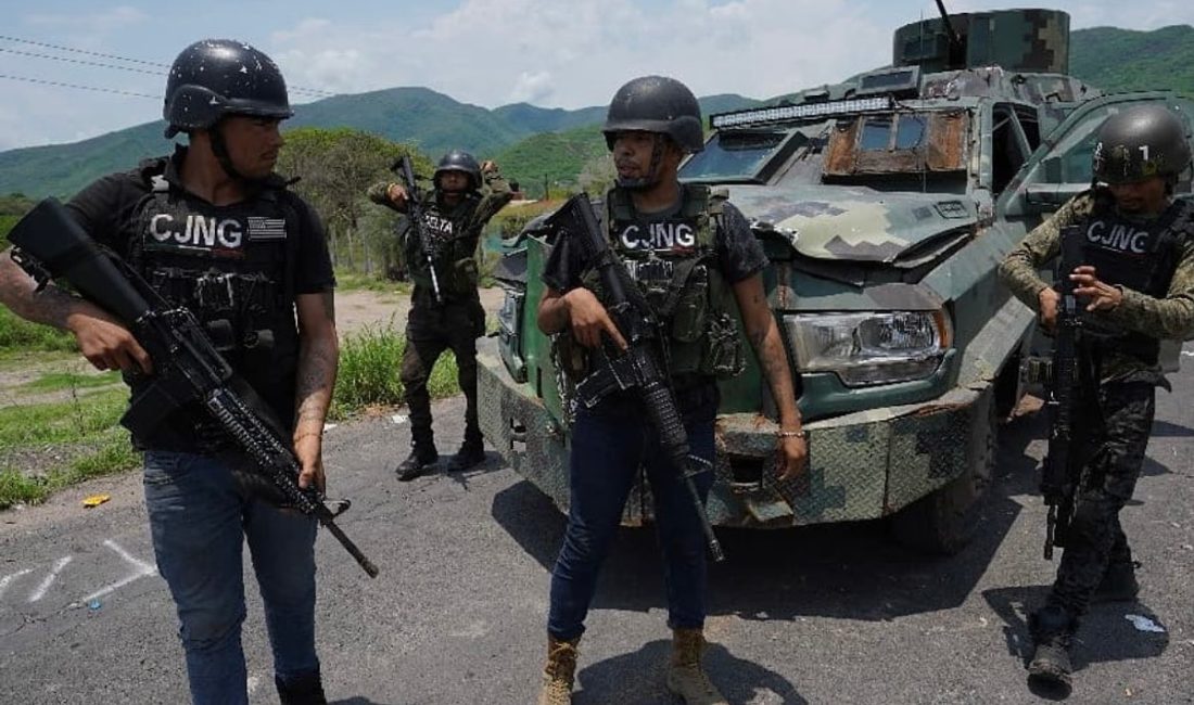 El Mencho Kimdir? CJNG Liderinin Ölümü Sonrası Meksika’da Kaos CJNG lideri El Mencho’nun operasyonla öldürülmesi sonrası Meksika karıştı. 15