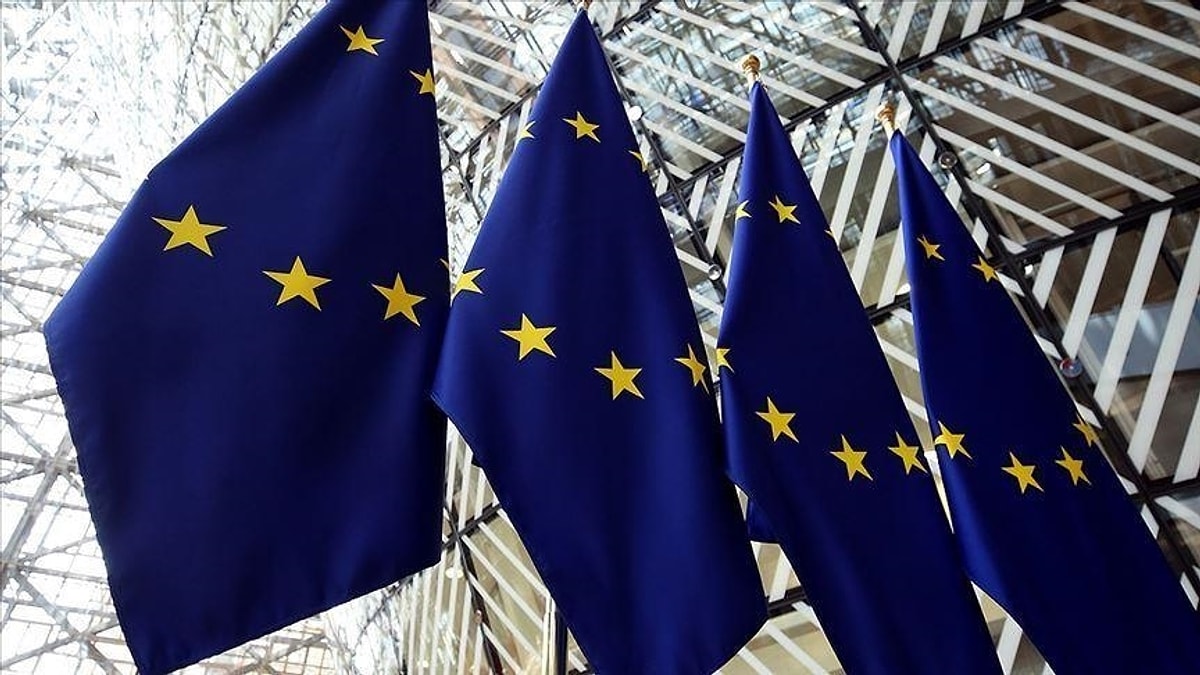 Avrupa Komisyonu vize politikasını değiştiriyor. 6 stratejik meslek için Schengen