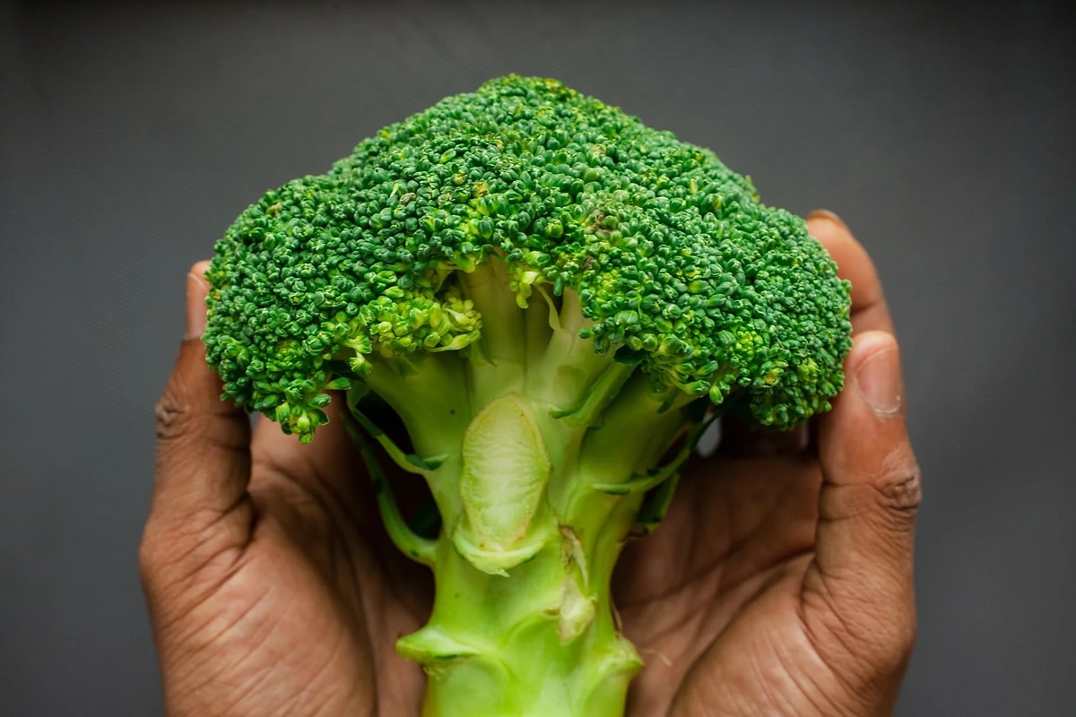 Bağışıklığı güçlendiren, portakalı geride bırakan C vitamini deposu besinleri keşfedin.