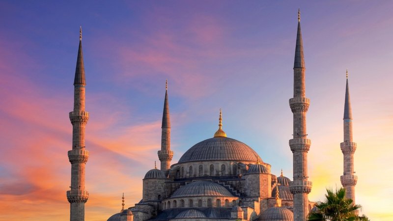 Bin aydan daha hayırlı olan Kadir Gecesi nasıl anlaşılır? Hadislerde