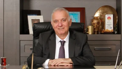 Doğuş Çay Yönetim Kurulu Başkanı Süleyman Karakan yaşamını yitirdi. Cenazesi