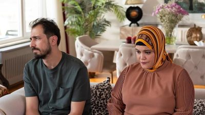 Kızılcık Şerbeti oyuncuları Feyza Civelek ve Seray Kaya’nın sosyal medya