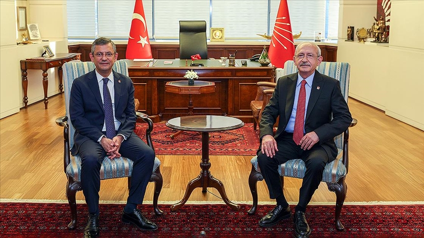 CHP lideri Özgür Özel’in kritik dava öncesi sosyal medyada yaptığı