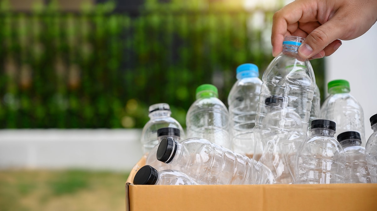 Uzmanlar uyardı: Evde plastik şişeleri tekrar kullanmak ciddi sağlık riskleri