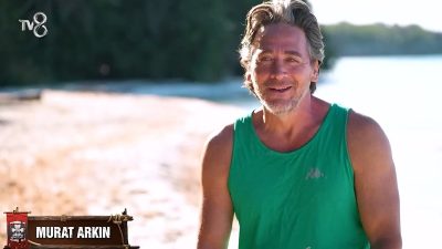 Survivor'da ödül oyununu kazanan Murat Arkın, Londra'daki ailesinin evine kadar
