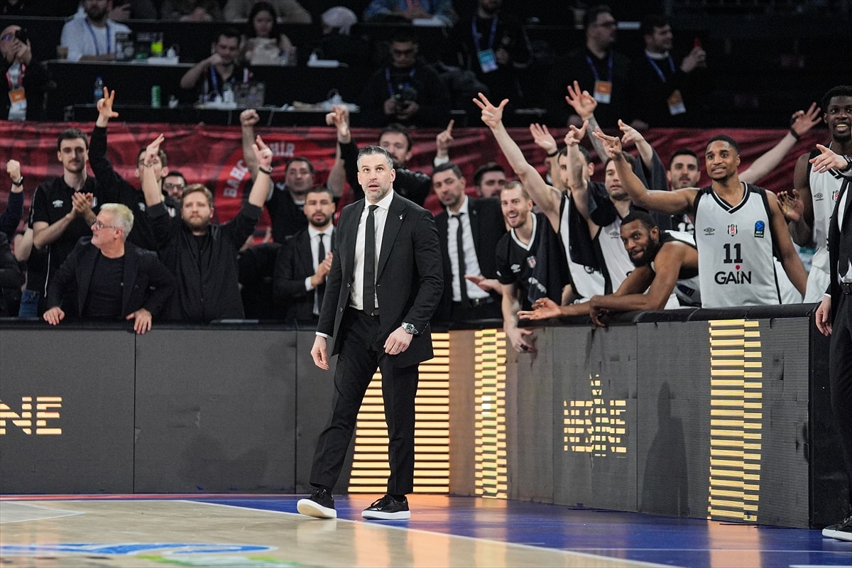 Beşiktaş GAİN, EuroCup yarı finalinde Bahçeşehir Koleji’ni eleyerek finale yükseldi.
