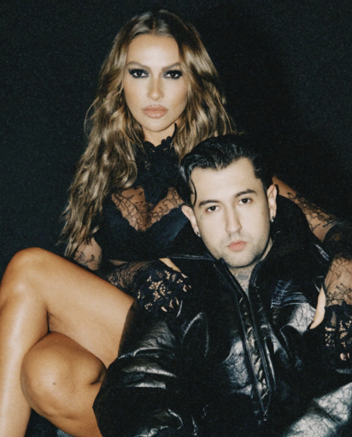 Hadise’nin “Labirent” şarkısı kadar klibi de konuşuluyor. İddialara göre klip