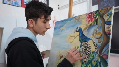 Şırnaklı genç ressam Hüsam Oral, ABD’nin prestijli sanat okulu VCU’ya