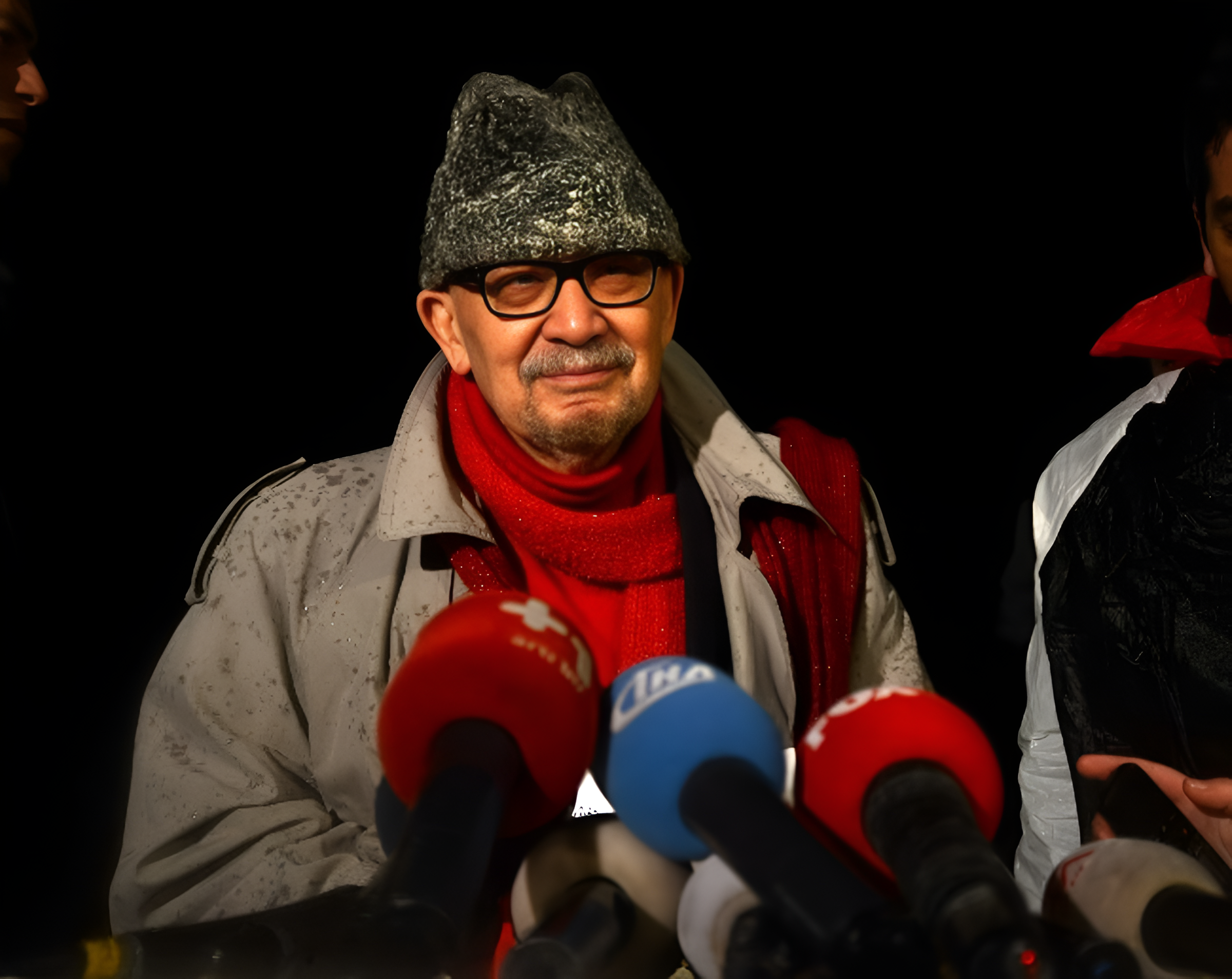 Araştırmacı yazar Prof. Dr. Yalçın Küçük, Ankara’da tedavi gördüğü hastanede