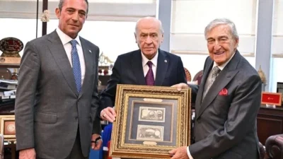 Rahmi Koç ve Ali Koç’un MHP lideri Devlet Bahçeli’ye hediye
