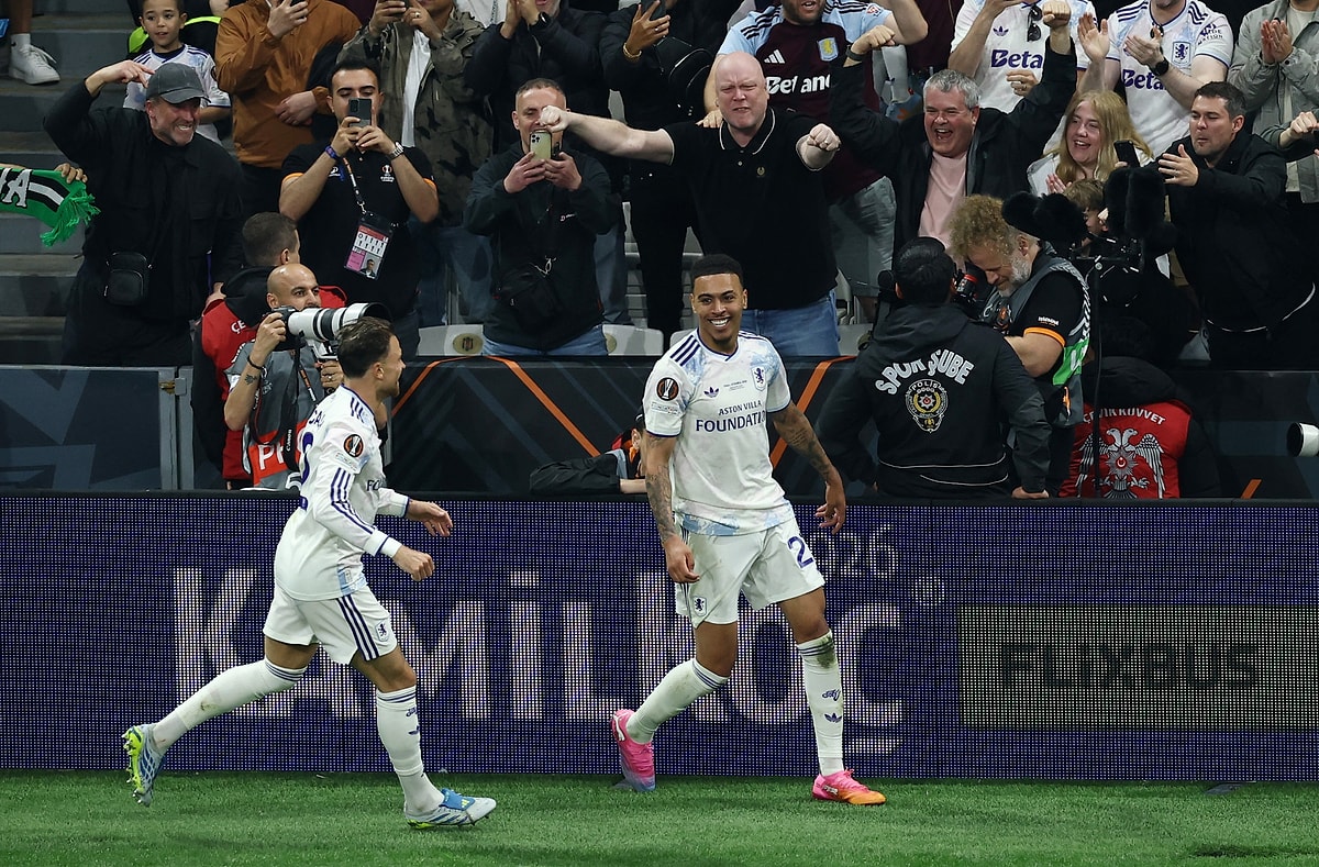 Avrupa futbolunun kalbi dün gece İstanbul’da attı. UEFA Avrupa Ligi’nin