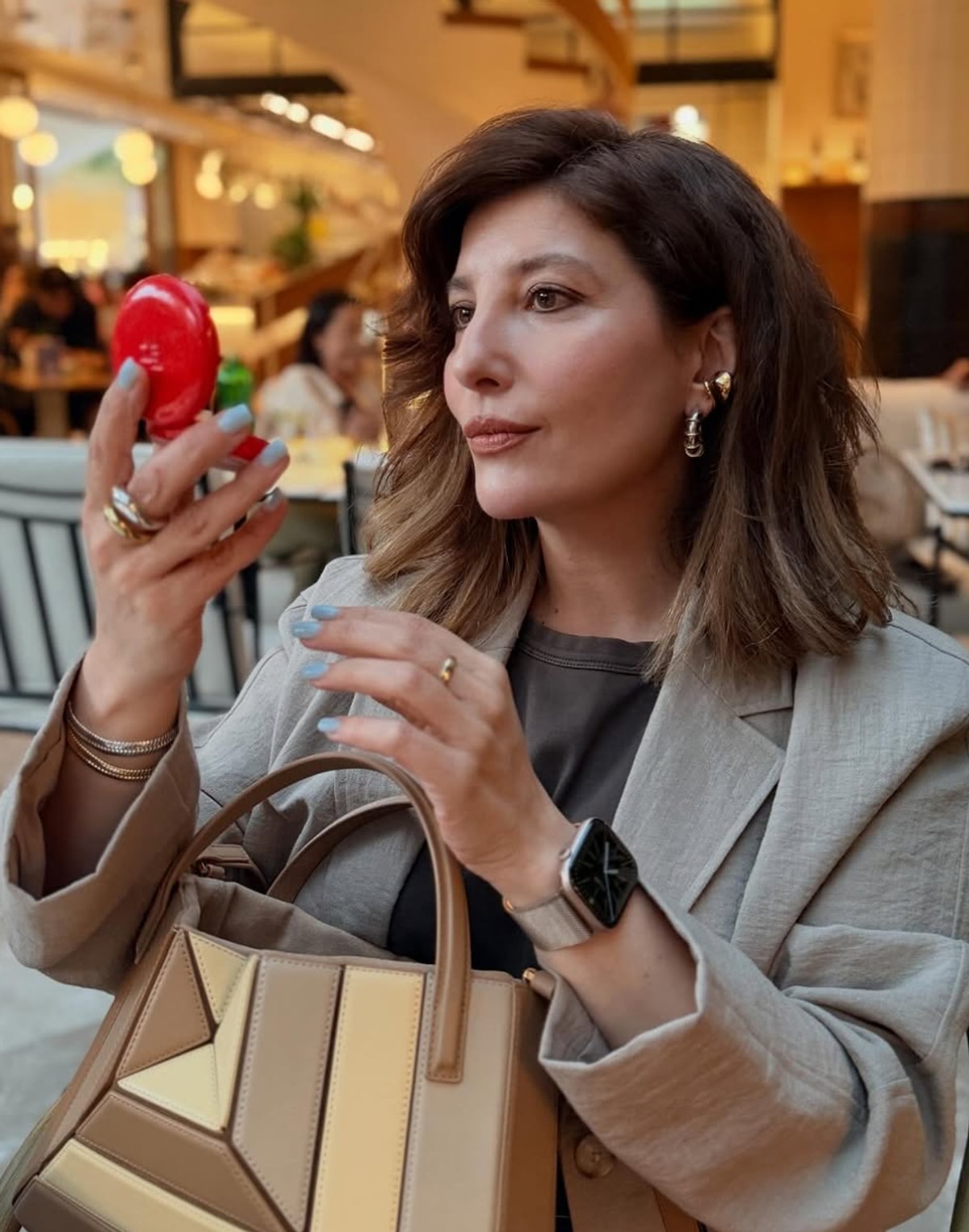 GOOGLE DISCOVER UYUMLU KISA ÖZET:
Türk sinema ve televizyon dünyasının en