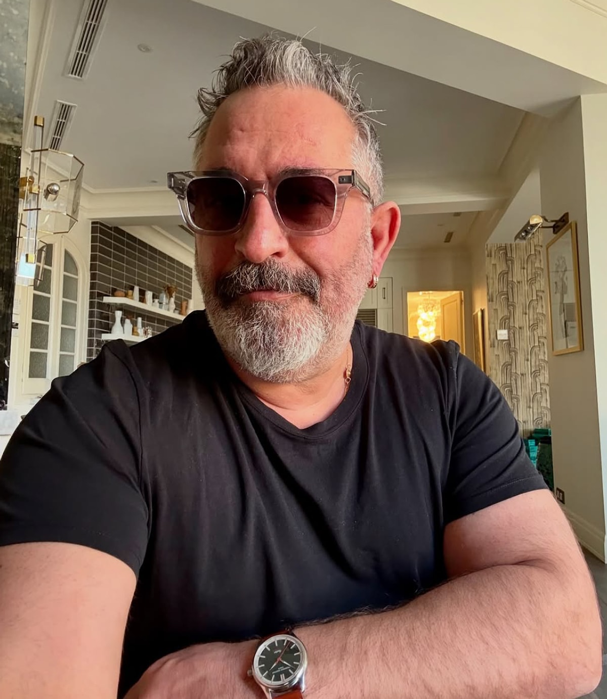 Magazin dünyası bunu da gördü, Cem Yılmaz 71 yaşındaki yeni