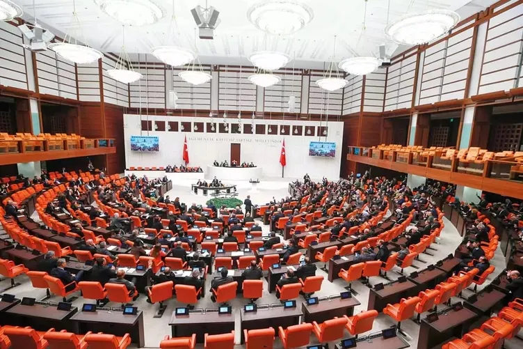 Milyonların gözü kulağı meclise çevrildi. 2026 güncel torba yasa maddeleri,