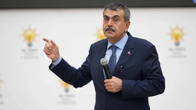 Bakan Yusuf Tekin, açlık grevindeki öğretmenler için ilk kez konuştu: