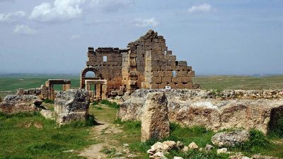 Diyarbakır Zerzevan Kalesi'nde 1700 yıl önce mühürlenen Mithras Tapınağı'nın gizemi