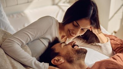 Mutlu çiftler hafta içi nasıl vakit geçiriyor? İlişkiyi canlı tutan,