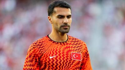 Zeki Çelik Roma ile sözleşme yeniliyor! Yıllık 3 milyon Euro