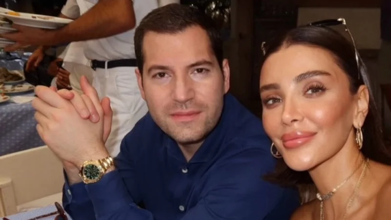 Özge Ulusoy, 7 yıldır birlikte olduğu sevgilisi Faruk Çolakoğlu'nun doğum