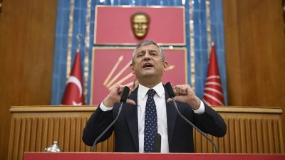 CHP'de deprem! Özgür Özel yeni parti kuracağını açıkladı, Murat Bakan