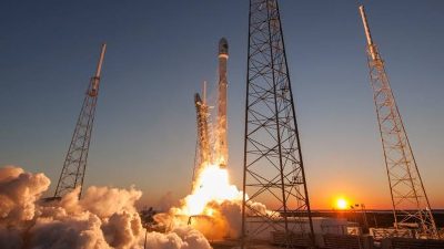 SpaceX roketinin 4 tonluk parçası Ay'a çarpıyor! 5 Ağustos 2026'da